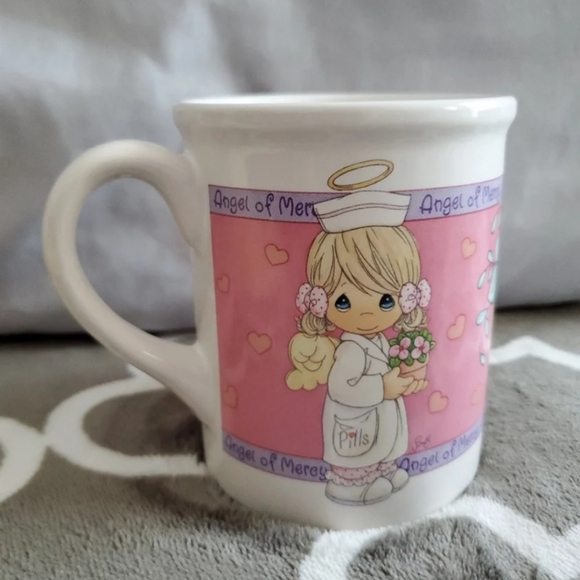 Precious Moments Angel of Mercy Mug - Picture 3 of 5